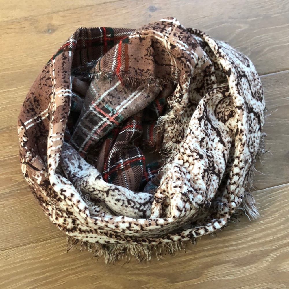 Snake print and plaid scarf all in one